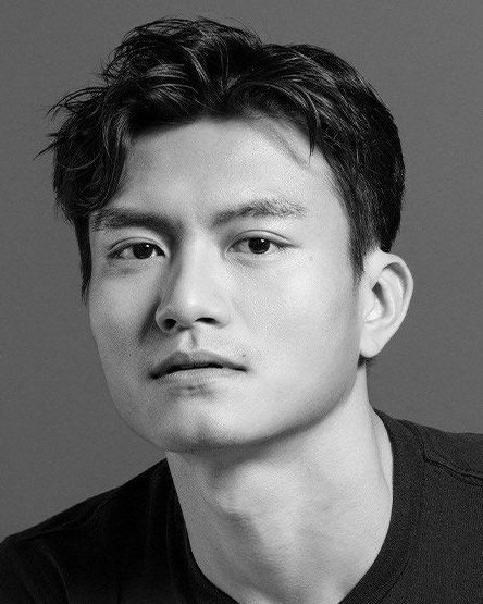 Chun Wai Chan <br> <em>Von Rothbart in Swan Lake</em>